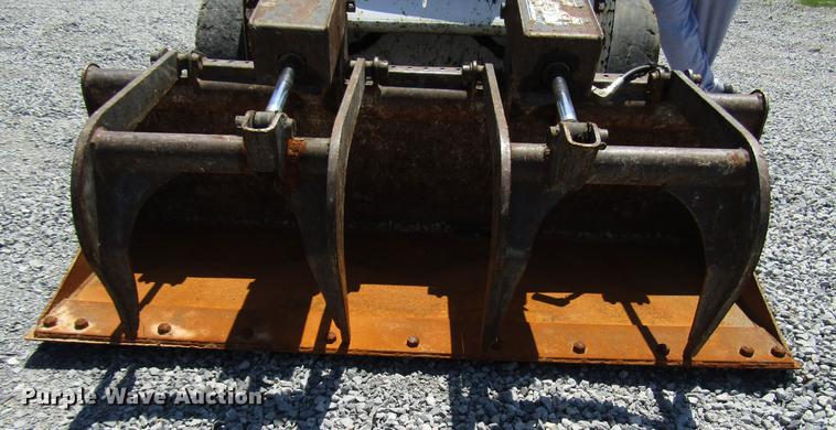 image for item FJ9682 2012 Bobcat S185 skid steer