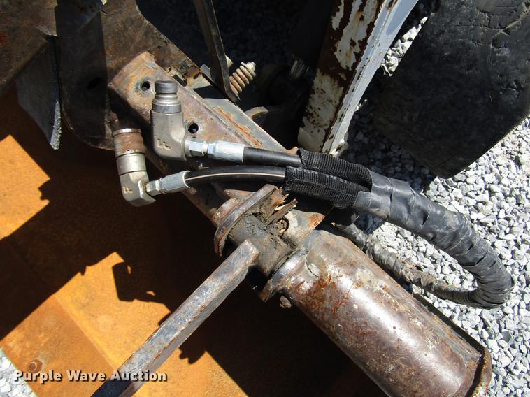 image for item FJ9682 2012 Bobcat S185 skid steer