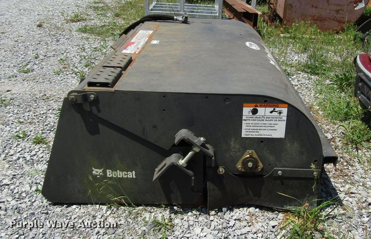 image for item FJ9683 2015 Bobcat 72 Sweeper skid steer sweeper