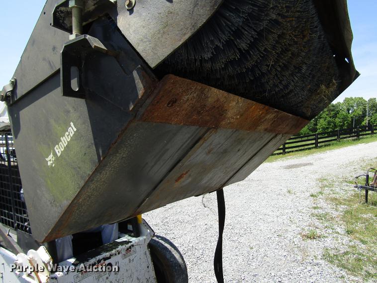 image for item FJ9683 2015 Bobcat 72 Sweeper skid steer sweeper