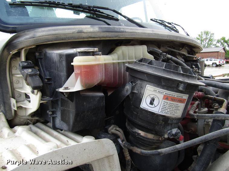 image for item FJ9686 2010 Freightliner Business Class M2 bucket truck