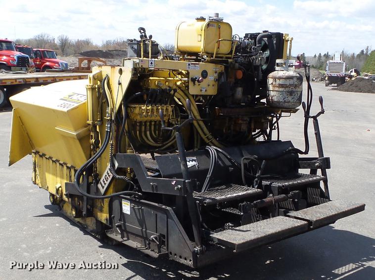 image for item FM9354 1994 Neal 5500 paver