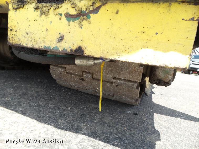 image for item FM9354 1994 Neal 5500 paver