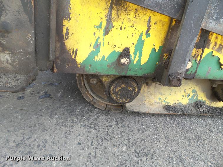 image for item FM9354 1994 Neal 5500 paver