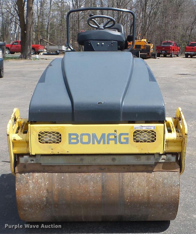image for item FM9355 2005 Bomag BW120AD-4 double drum vibratory roller