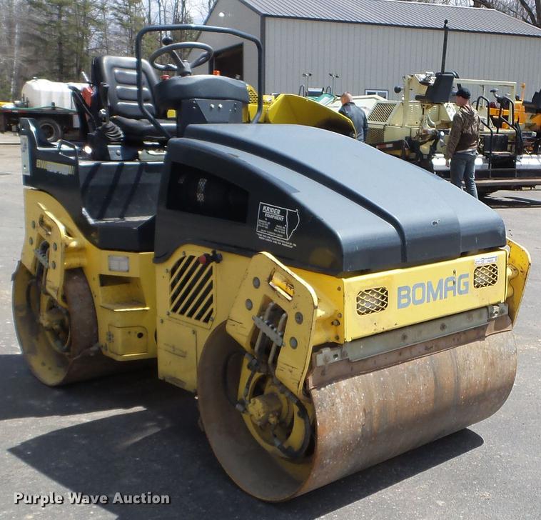 image for item FM9355 2005 Bomag BW120AD-4 double drum vibratory roller