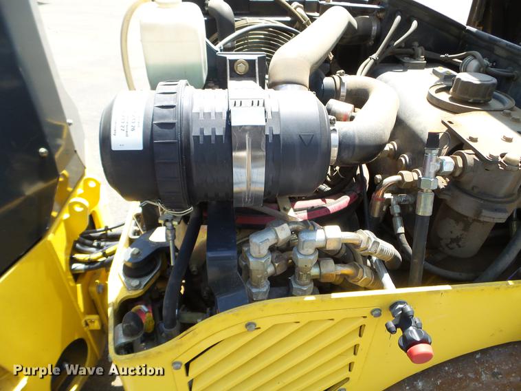 image for item FM9355 2005 Bomag BW120AD-4 double drum vibratory roller