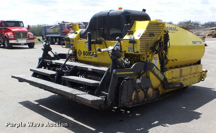 image for item FM9356 Bomag BF815 ProPaver