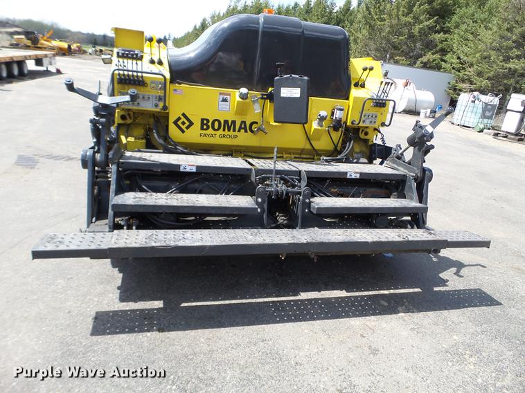 image for item FM9356 Bomag BF815 ProPaver