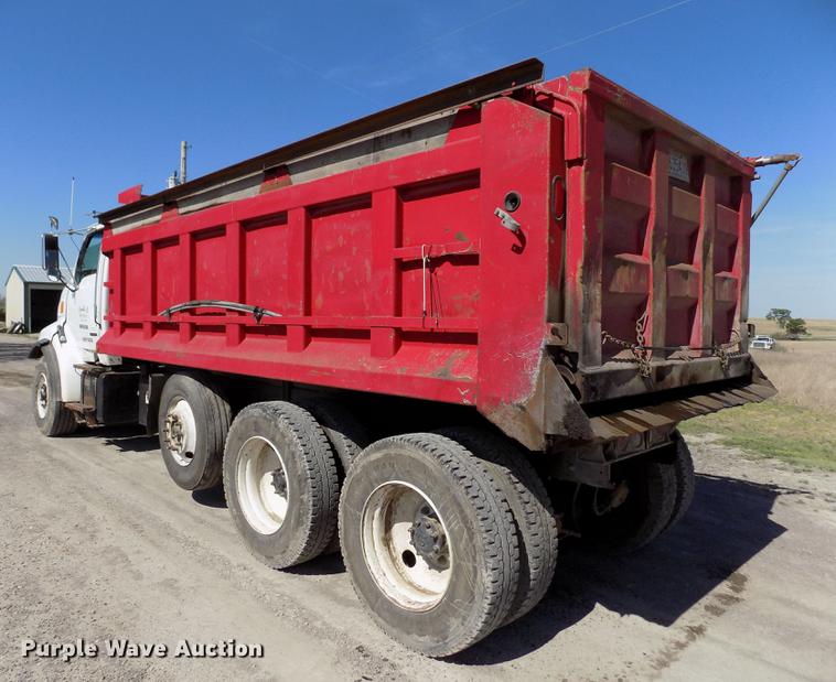 image for item FN9505 2000 Sterling A-Line dump truck