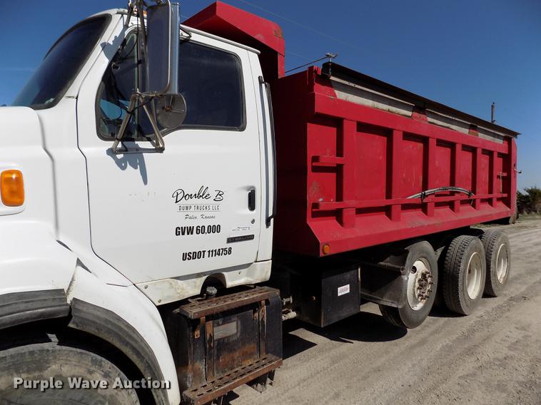image for item FN9505 2000 Sterling A-Line dump truck