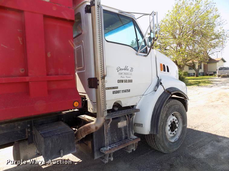 image for item FN9505 2000 Sterling A-Line dump truck