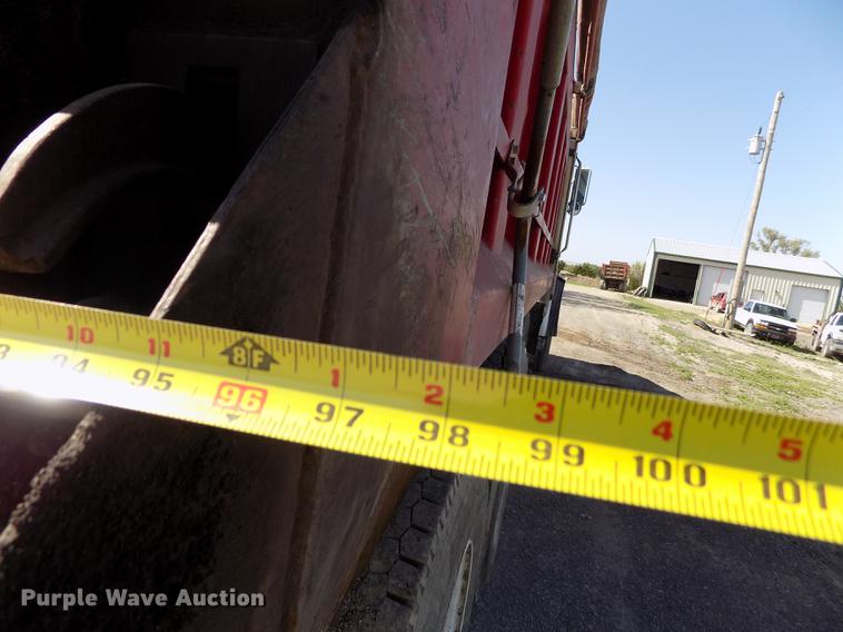 image for item FN9505 2000 Sterling A-Line dump truck