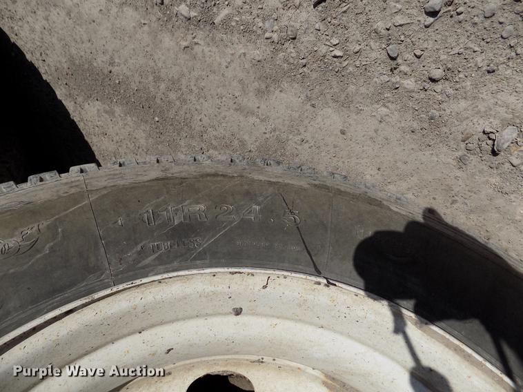 image for item FN9505 2000 Sterling A-Line dump truck