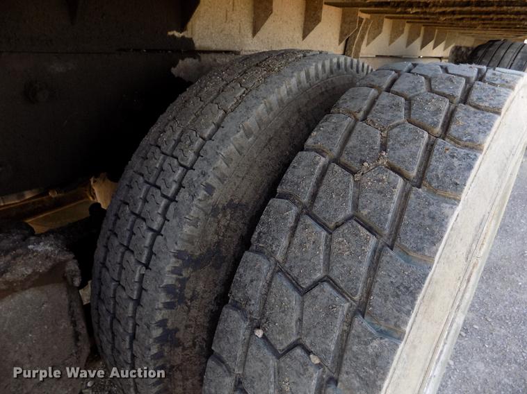 image for item FN9505 2000 Sterling A-Line dump truck