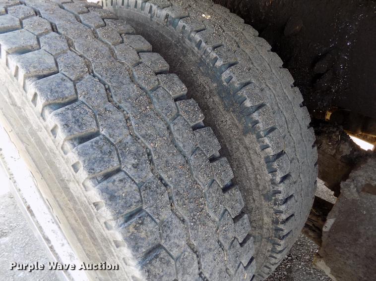 image for item FN9505 2000 Sterling A-Line dump truck