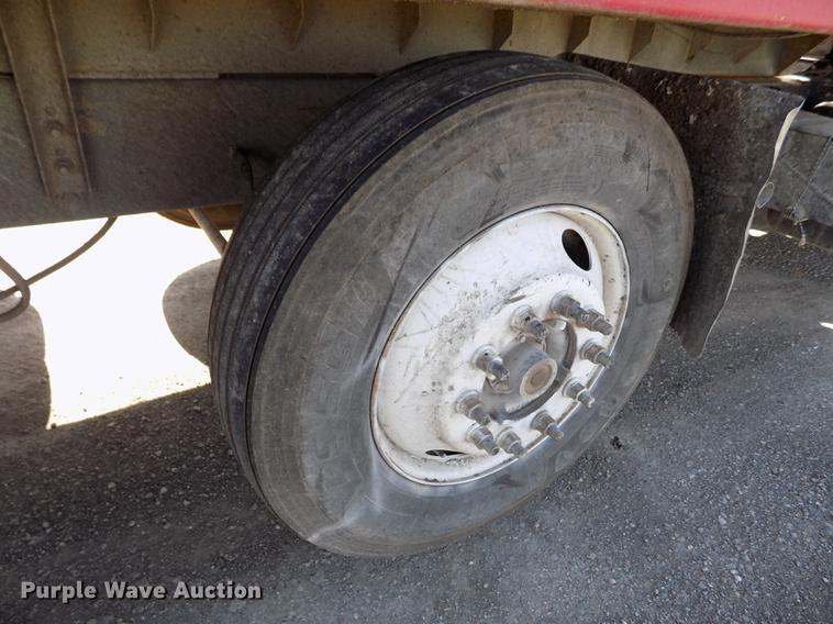 image for item FN9505 2000 Sterling A-Line dump truck