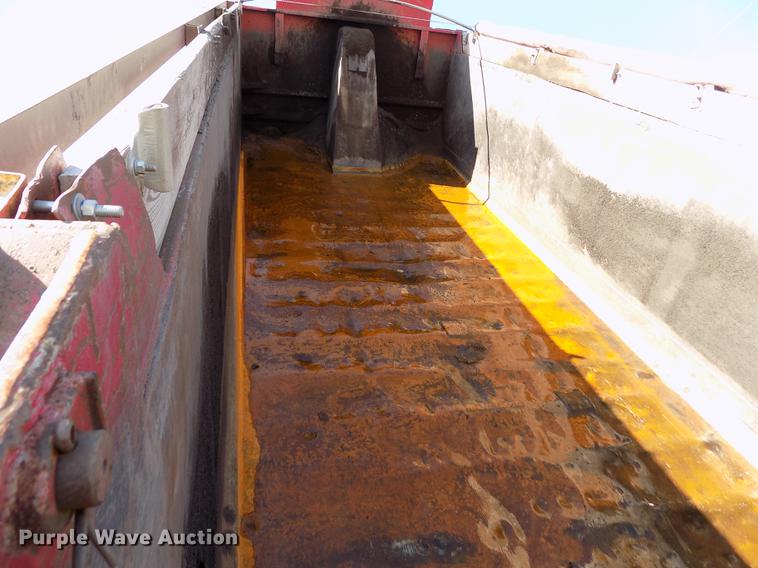 image for item FN9505 2000 Sterling A-Line dump truck