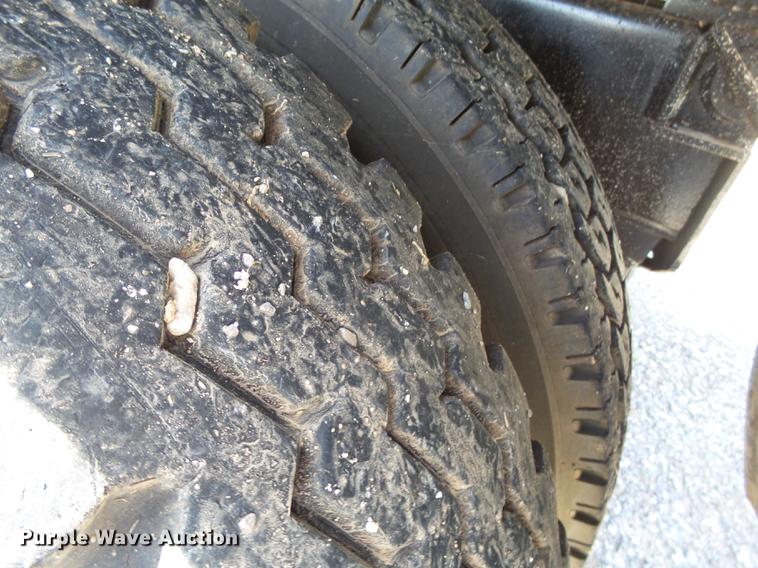 image for item FS9529 1998 International 4900 dump truck