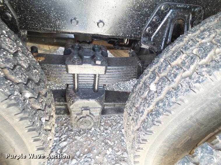 image for item FS9529 1998 International 4900 dump truck