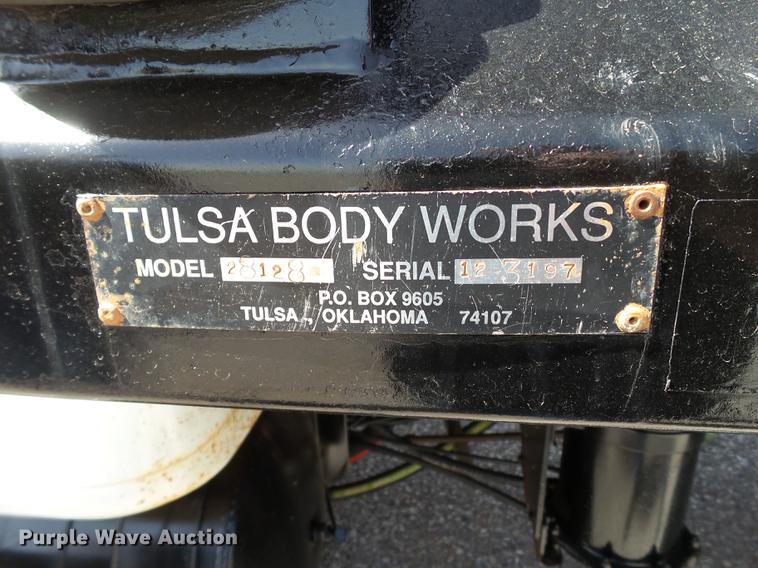 image for item FS9529 1998 International 4900 dump truck