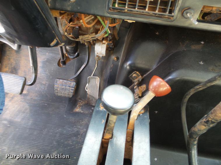 image for item FS9529 1998 International 4900 dump truck