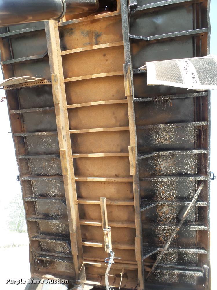 image for item FS9529 1998 International 4900 dump truck