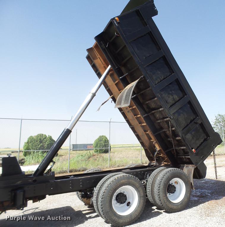 image for item FS9529 1998 International 4900 dump truck