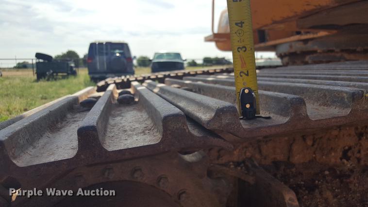 image for item FS9551 2005 Case CX210 excavator