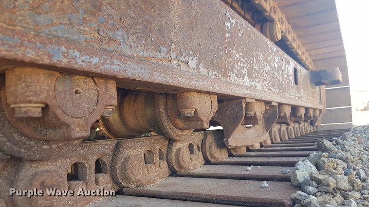 image for item FS9551 2005 Case CX210 excavator