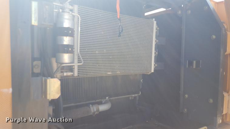 image for item FS9551 2005 Case CX210 excavator