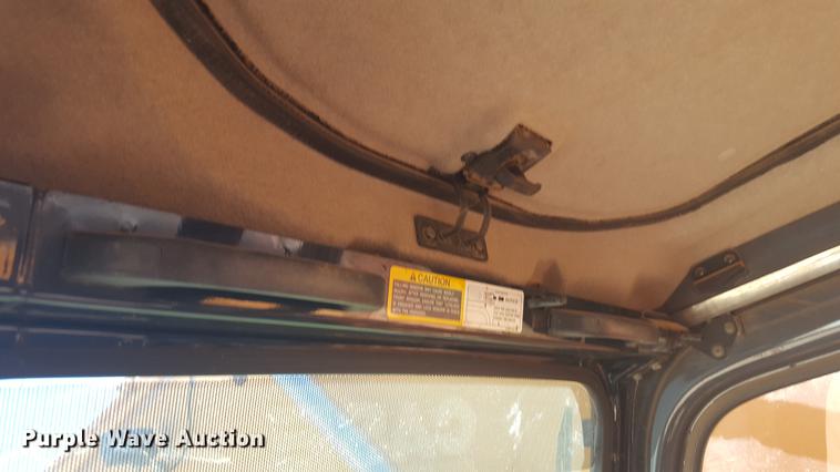 image for item FS9551 2005 Case CX210 excavator