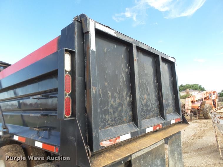 image for item FS9556 2006 International 8600 dump truck