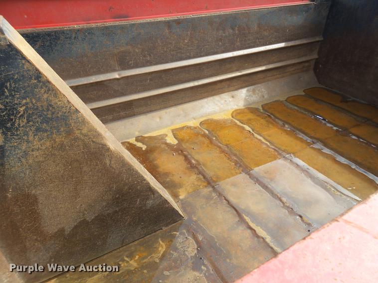 image for item FS9556 2006 International 8600 dump truck