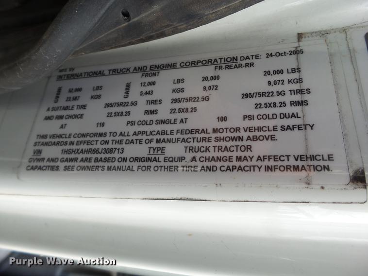 image for item FS9556 2006 International 8600 dump truck