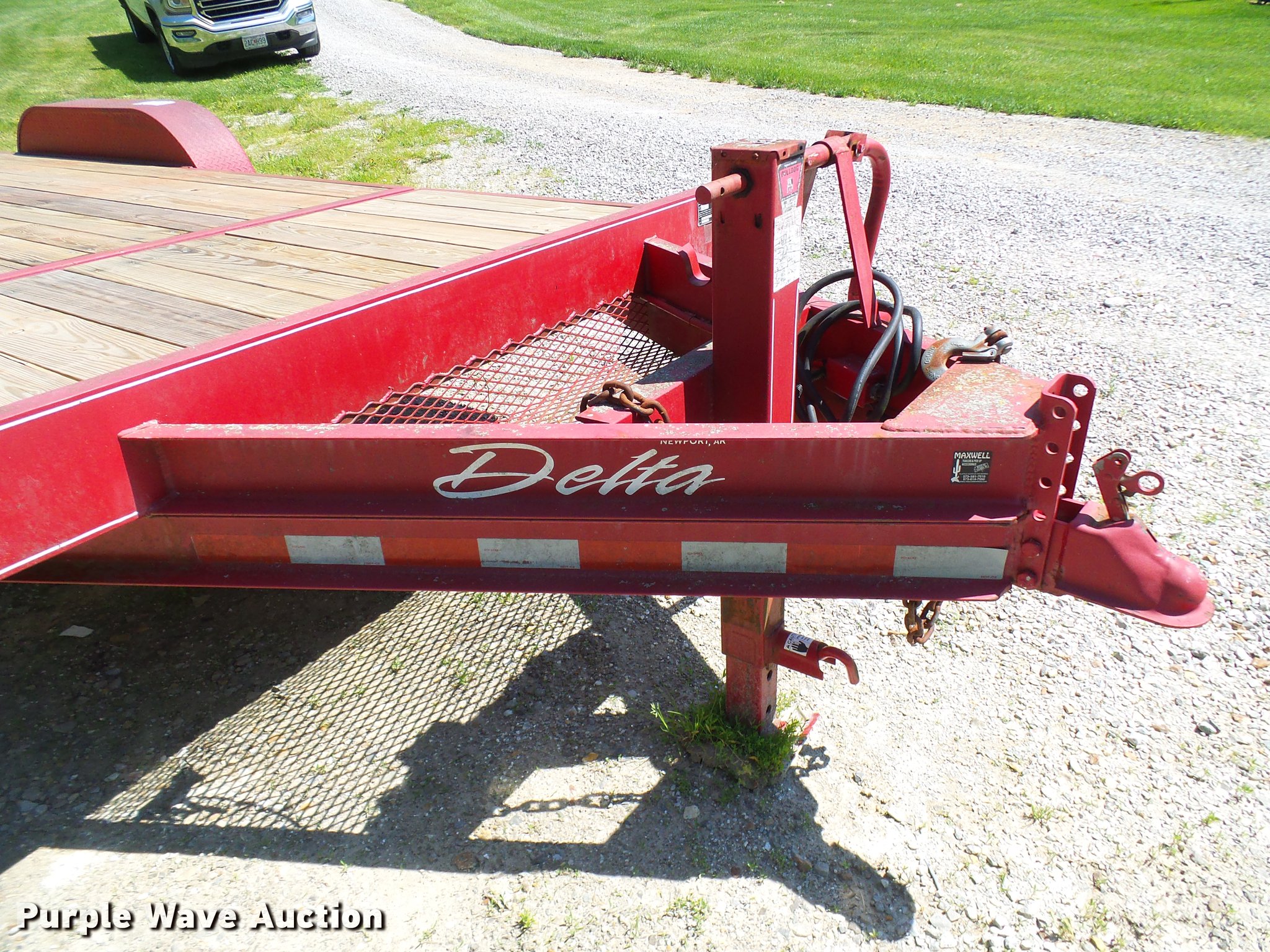 2007 Delta tilt deck equipment trailer in Columbia, MO | Item DF7291