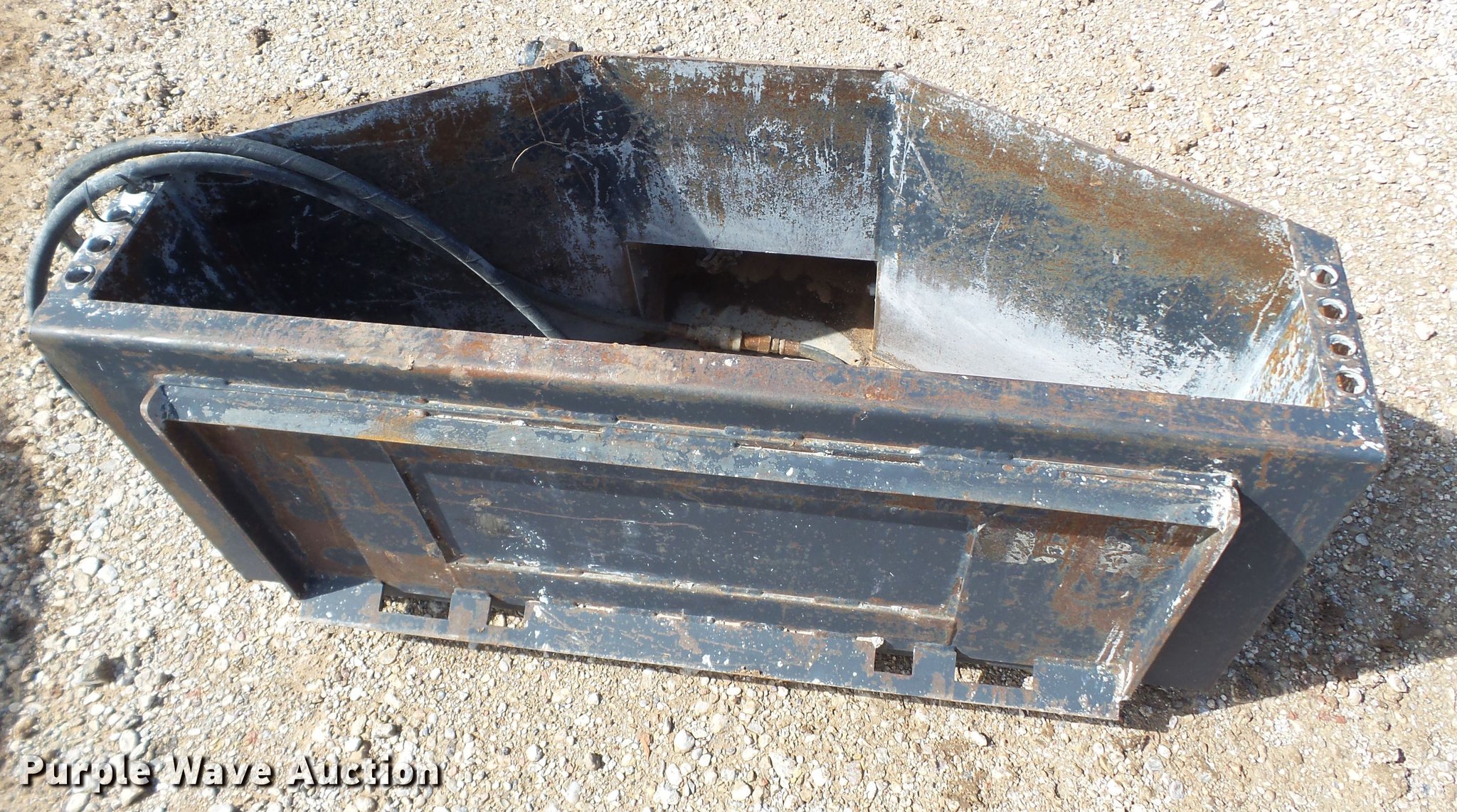 (2) concrete dispensers in Wolfforth, TX Item FS9558 sold Purple Wave