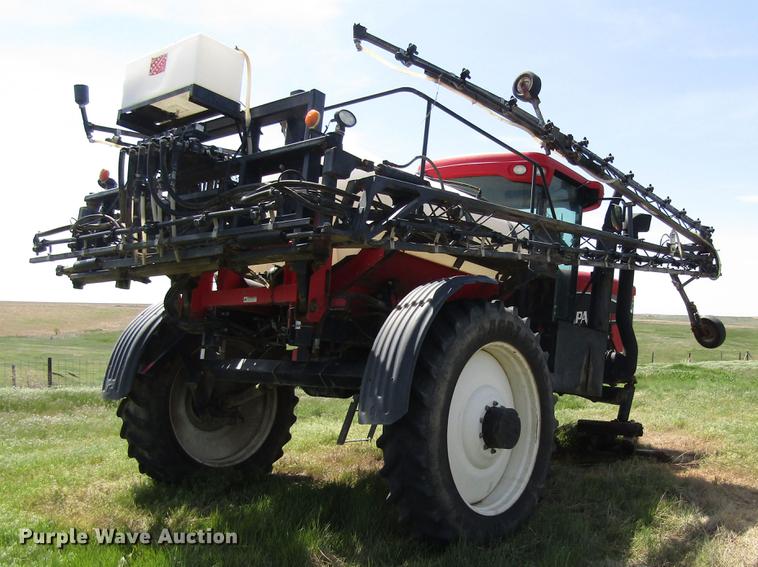 image for item DB4946 2008 Apache AS1010 sprayer