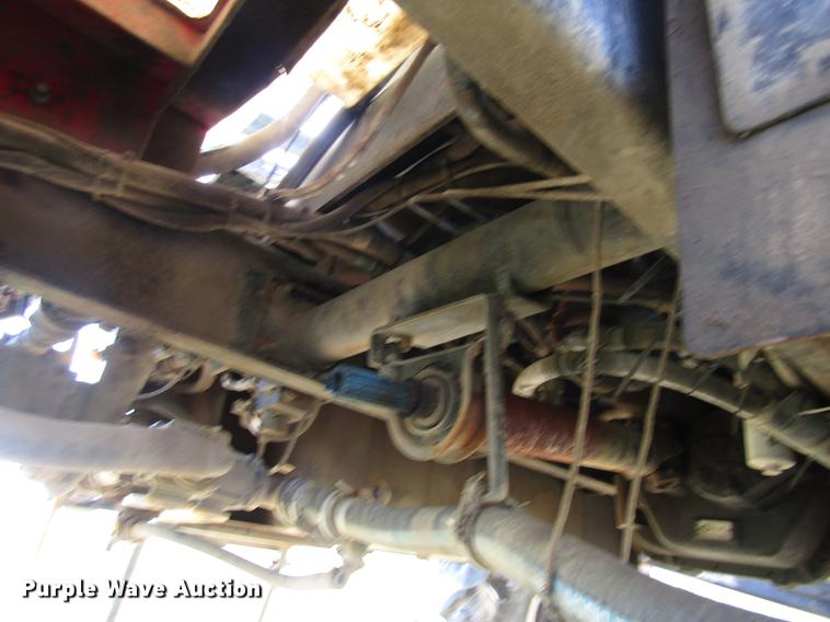 image for item DB4946 2008 Apache AS1010 sprayer