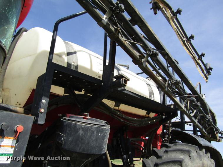 image for item DB4946 2008 Apache AS1010 sprayer