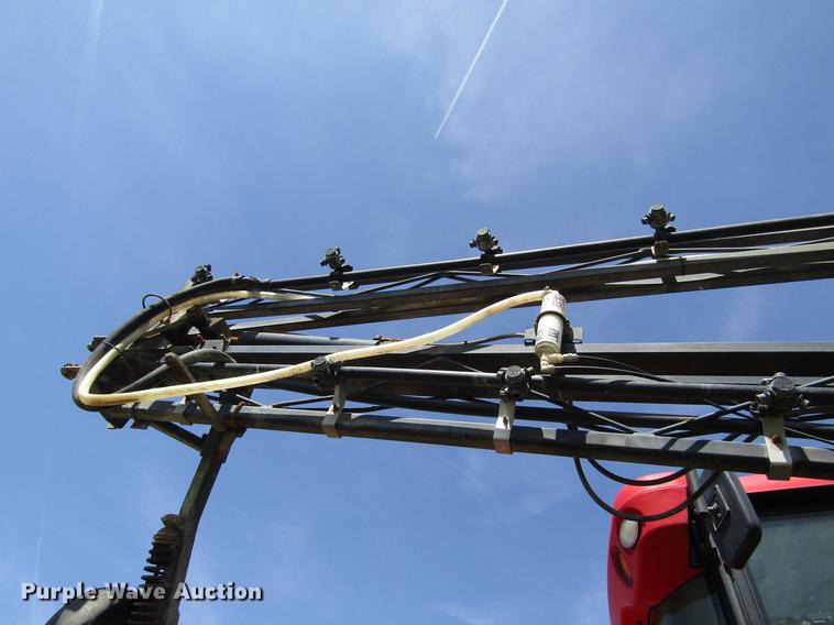 image for item DB4946 2008 Apache AS1010 sprayer