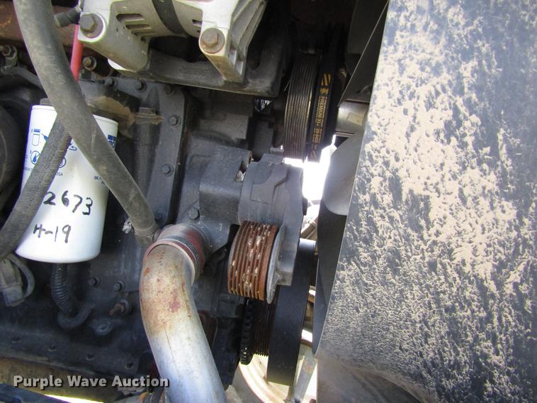 image for item DB4946 2008 Apache AS1010 sprayer