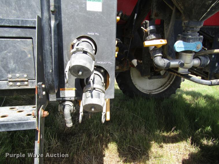 image for item DB4946 2008 Apache AS1010 sprayer