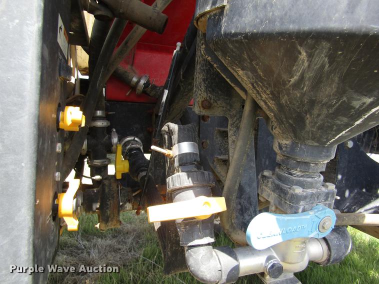 image for item DB4946 2008 Apache AS1010 sprayer