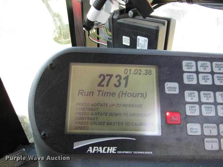 image for item DB4946 2008 Apache AS1010 sprayer