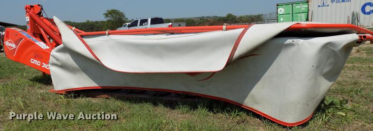 image for item DB9545 Kuhn GMD310 disc mower
