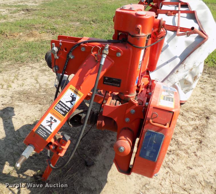 image for item DB9546 Kuhn GMD310 disc mower