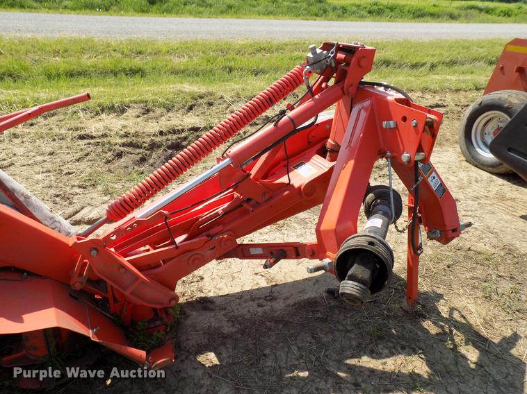 image for item DB9546 Kuhn GMD310 disc mower