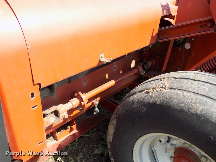 image for item DB9547 Hesston 1275T Hyrdroswing windrower