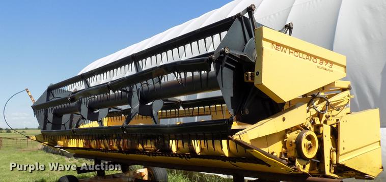 image for item DB9653 1988 New Holland TR96 RWA combine